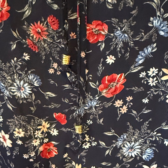 Navy Floral Ruffle Blouse - Picture 12 of 16